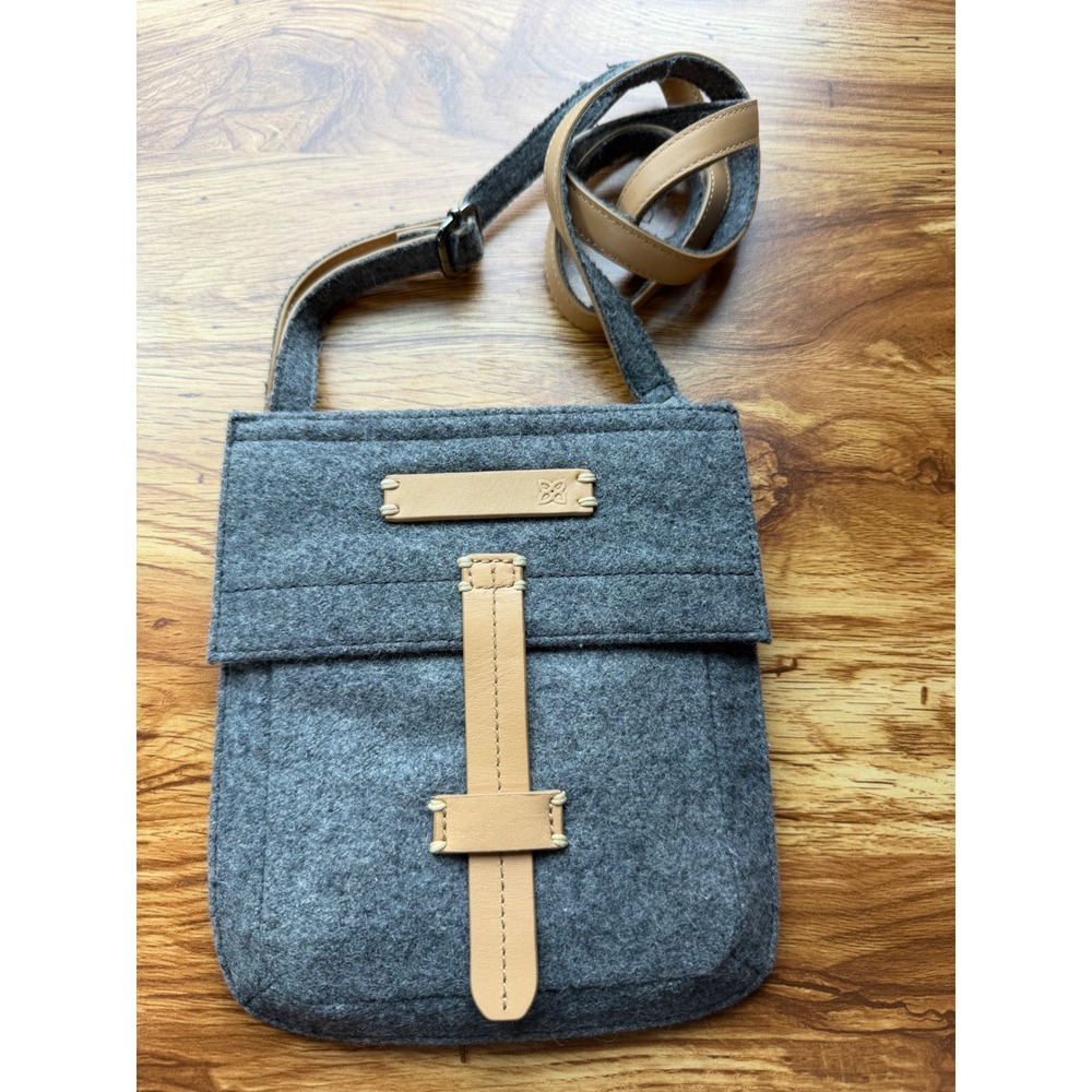 Sherpani Grey Felt Crossbody Bag Tan Leather Trim Small Travel Messenger Bag